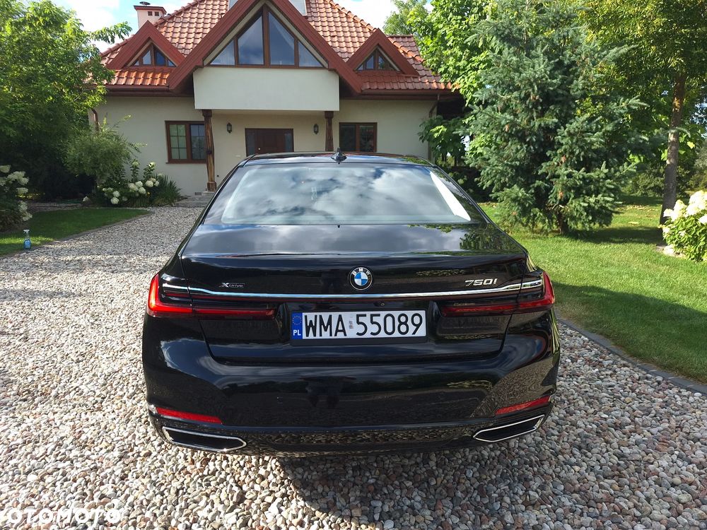 BMW Seria 7 750Li xDrive - 5