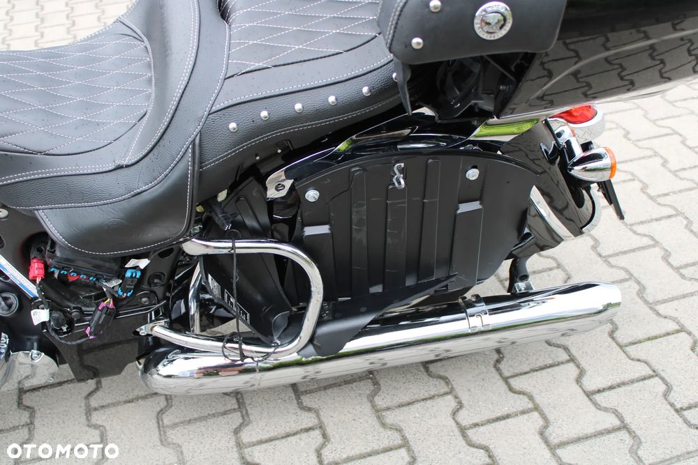Indian Roadmaster - 13