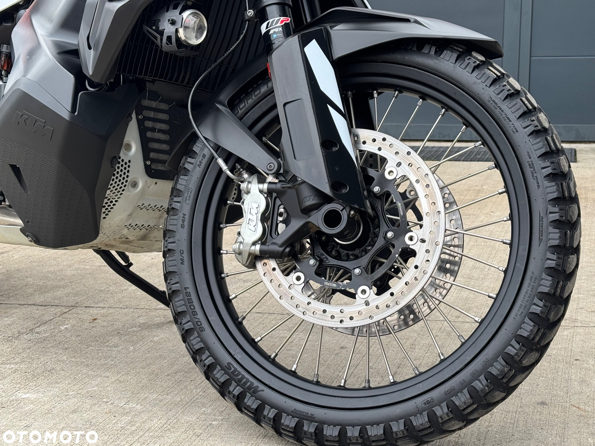 KTM Adventure - 13