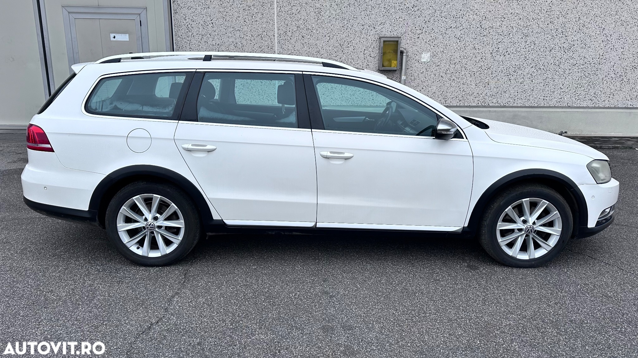 Volkswagen Passat Alltrack 2.0 TDI BlueMotion Technology - 13
