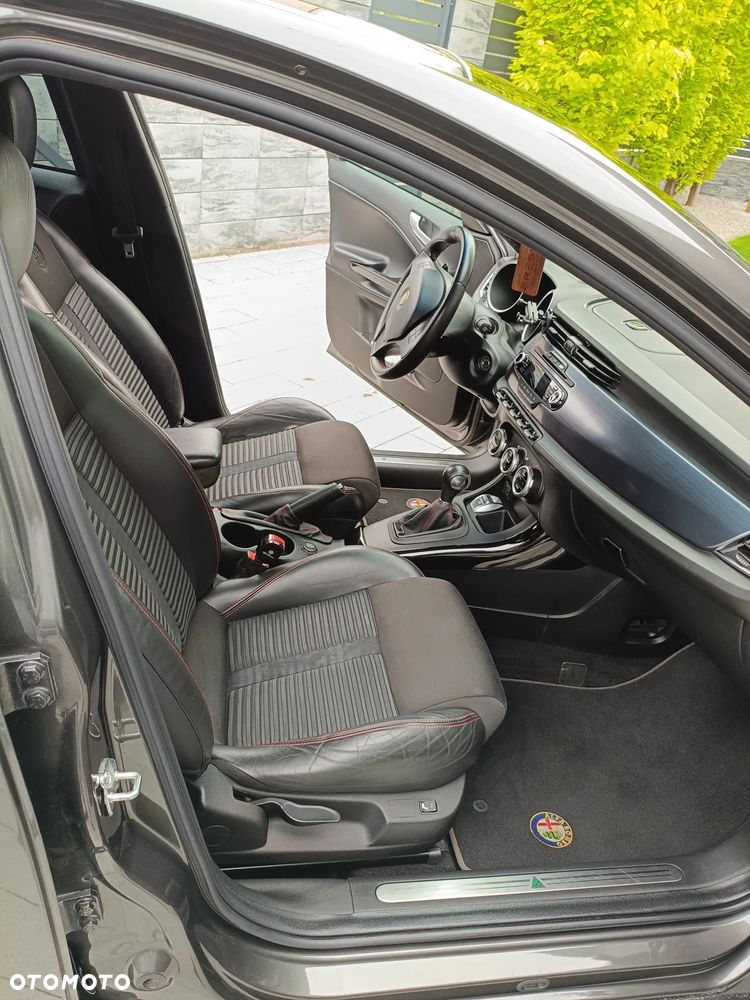 Alfa Romeo Giulietta 1.4 TB 16V Multiair TCT Sport - 15