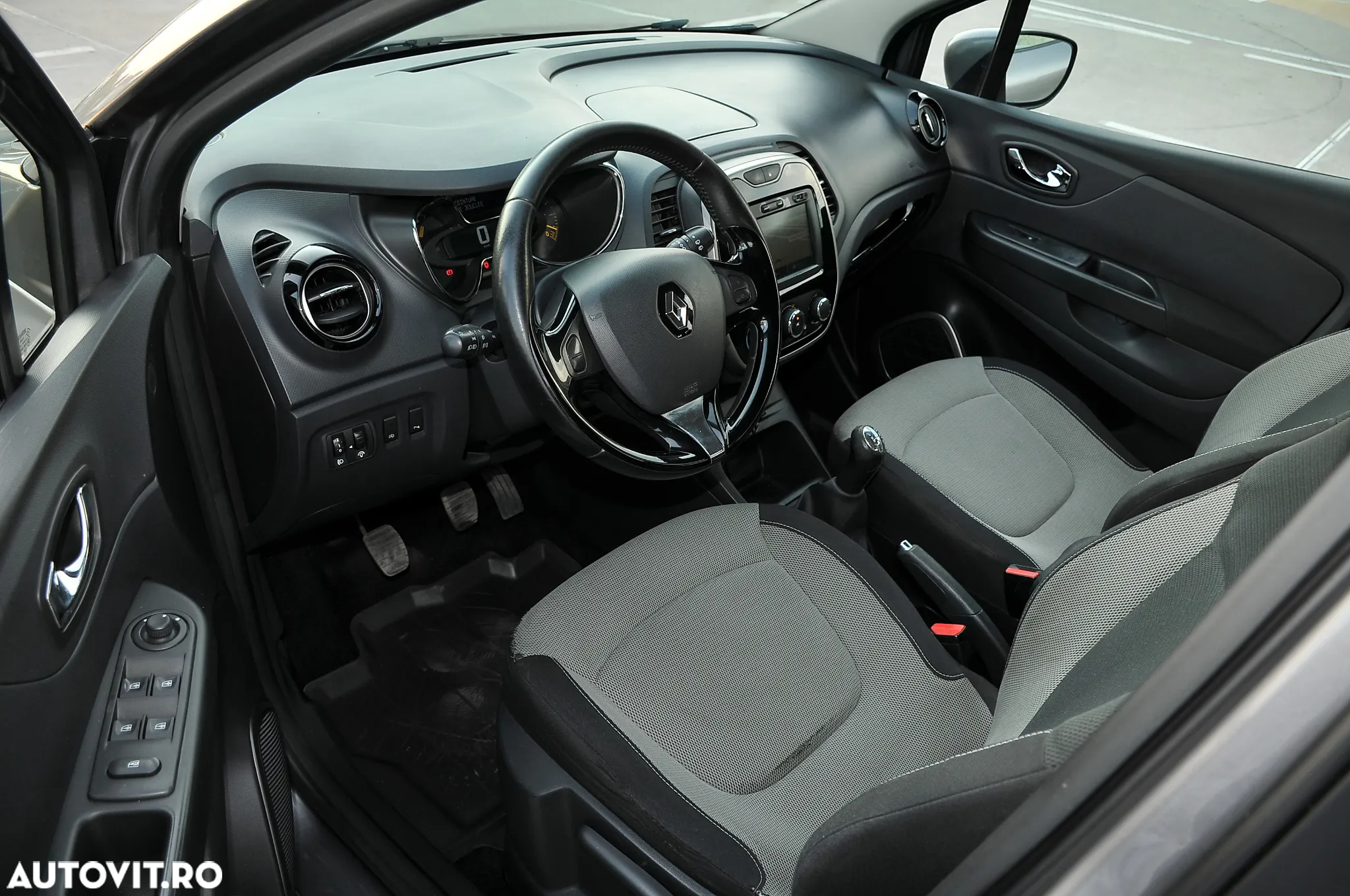 Renault Captur ENERGY dCi 110 Intens - 11