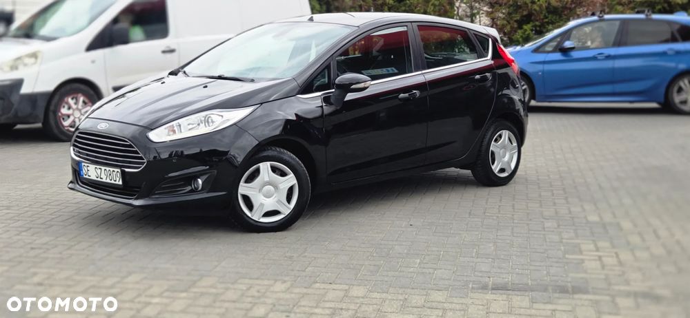 Ford Fiesta 1.0 EcoBoost STart-Stop Titanium - 4