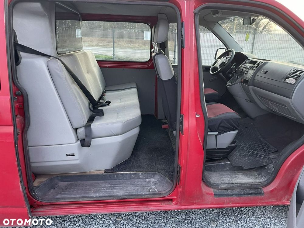 Volkswagen Transporter - 11