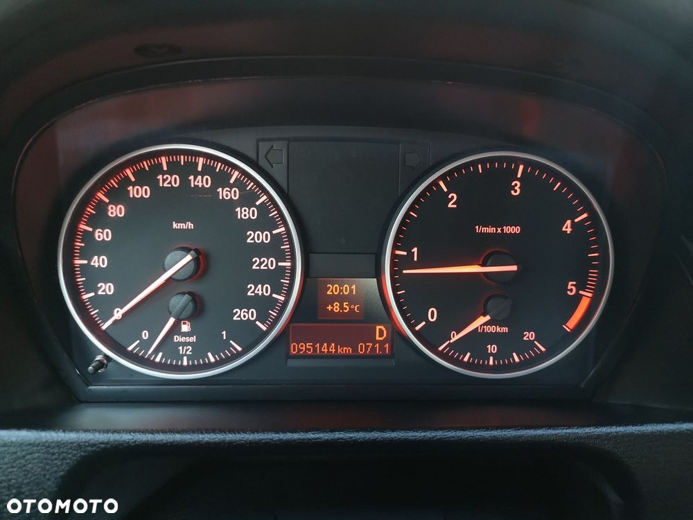 BMW X1 - 18