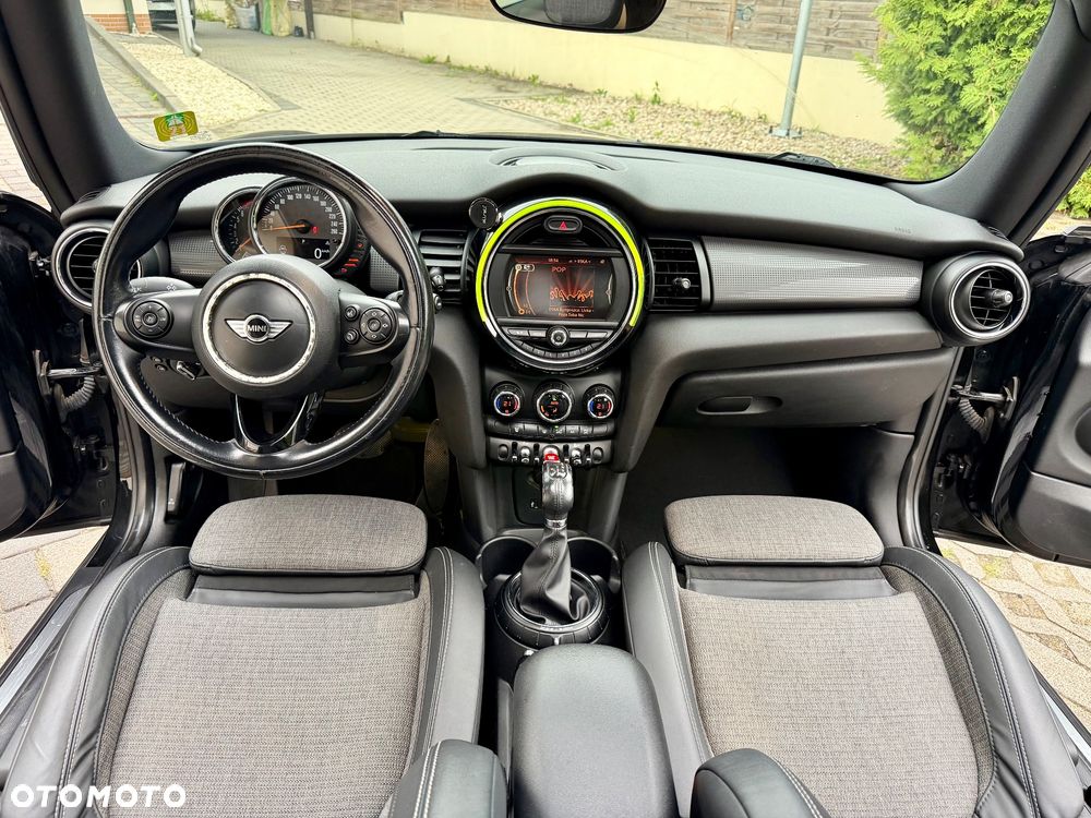 MINI Cooper Seven Chili - 24