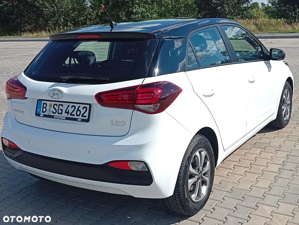 Hyundai i20 1.2 Passion - 21
