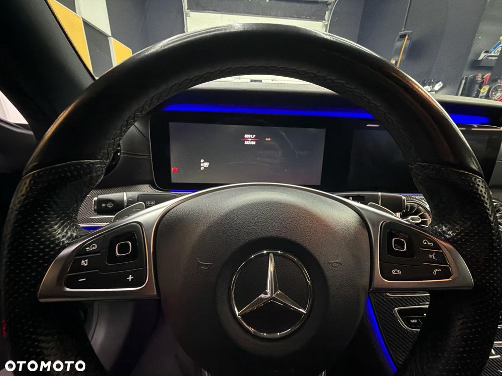 Mercedes-Benz Klasa E 200 9G-TRONIC - 13