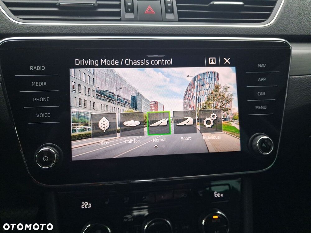 Skoda Superb 1.4 TSI DSG Style - 25