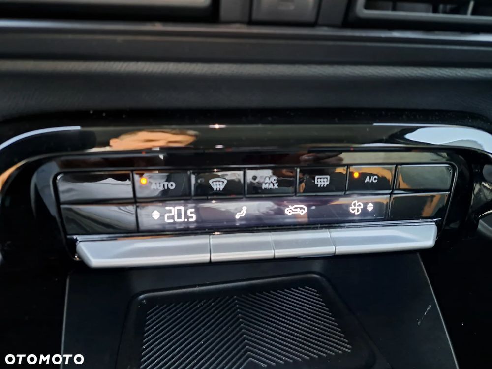 Citroën C3 Aircross 1.2 mHEV Plus S&S eDCT6 - 8