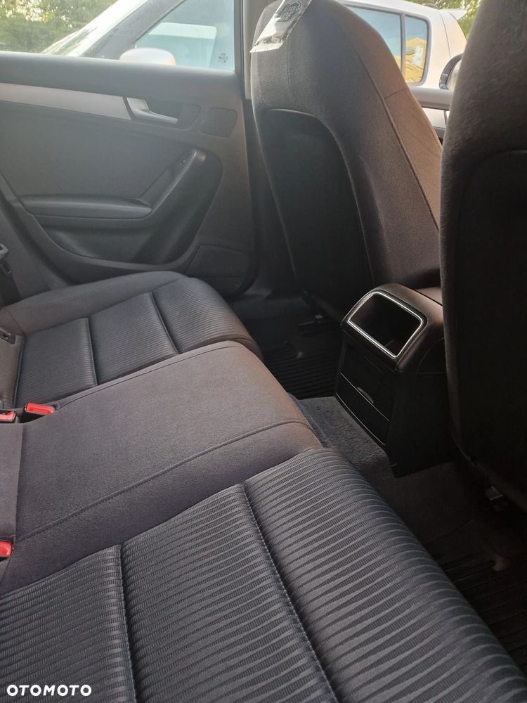 Audi A4 Avant - 15