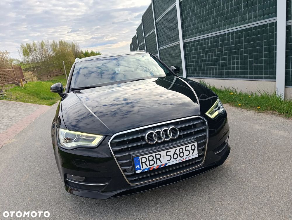 Audi A3 Sportback 2.0 TDI S line Sportpaket - 25