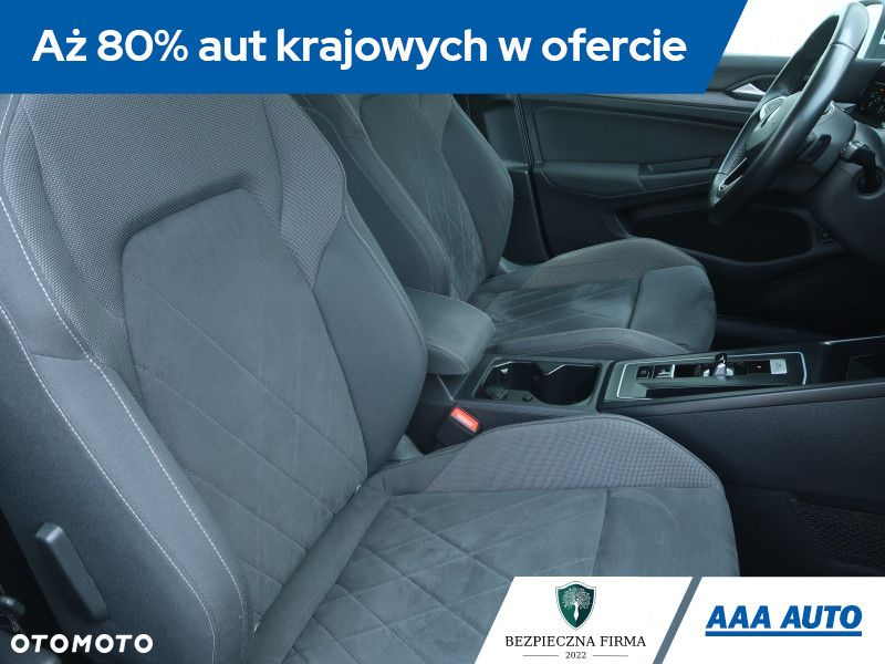 Volkswagen Golf - 10