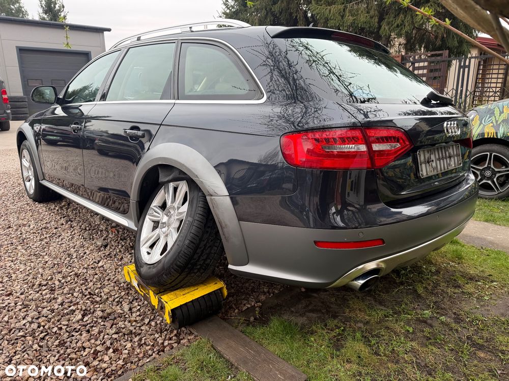 Audi A4 Allroad - 6