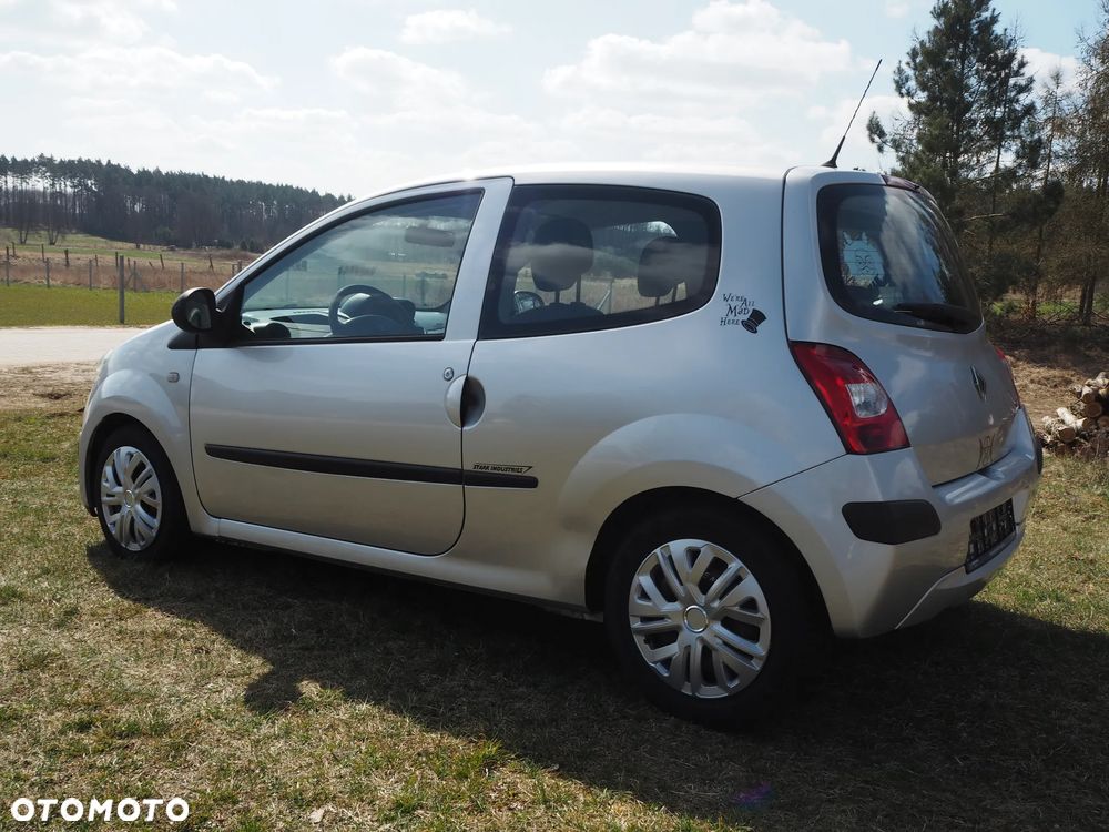 Renault Twingo 1.2 8V Authentique - 11