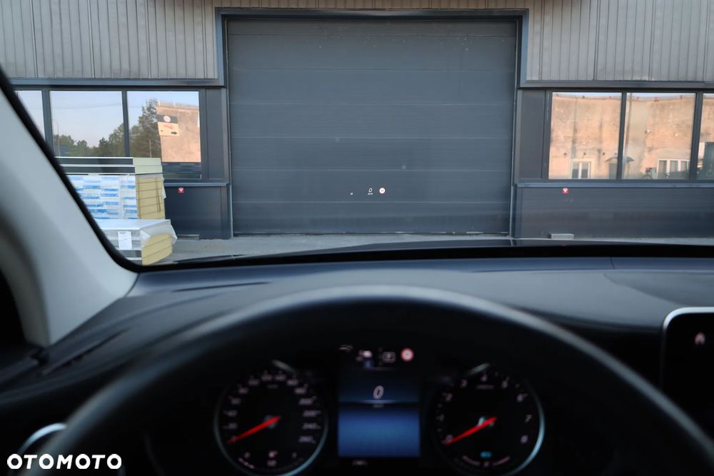 Mercedes-Benz GLC 300 e 4Matic 9G-TRONIC - 14