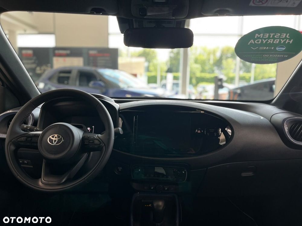 Toyota Aygo X Hybrid 1.5 Style e-CVT - 9