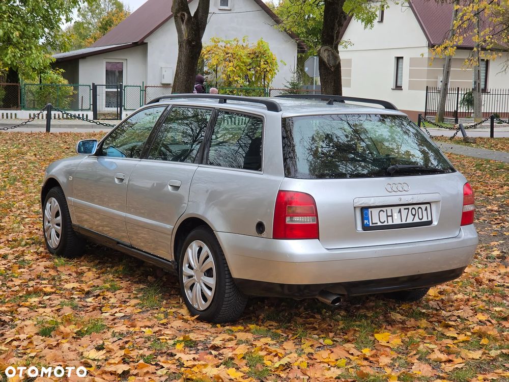 Audi A4 Avant 1999 photo 5