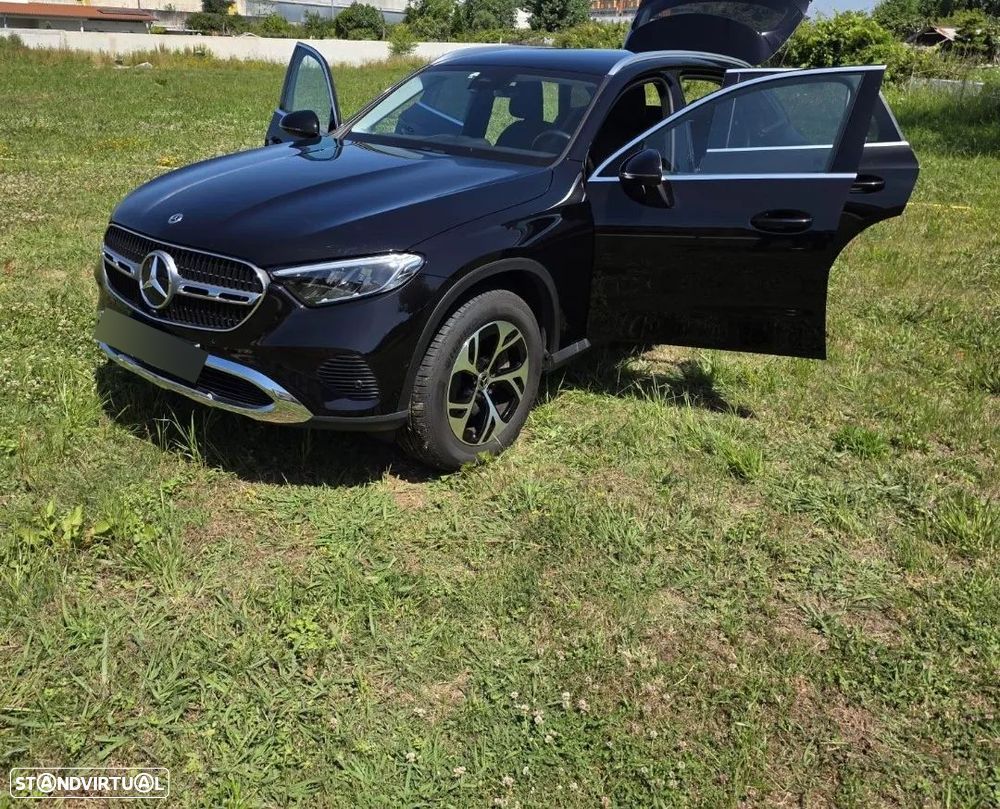 Mercedes-Benz GLC 300 d 4Matic — fotografia 4