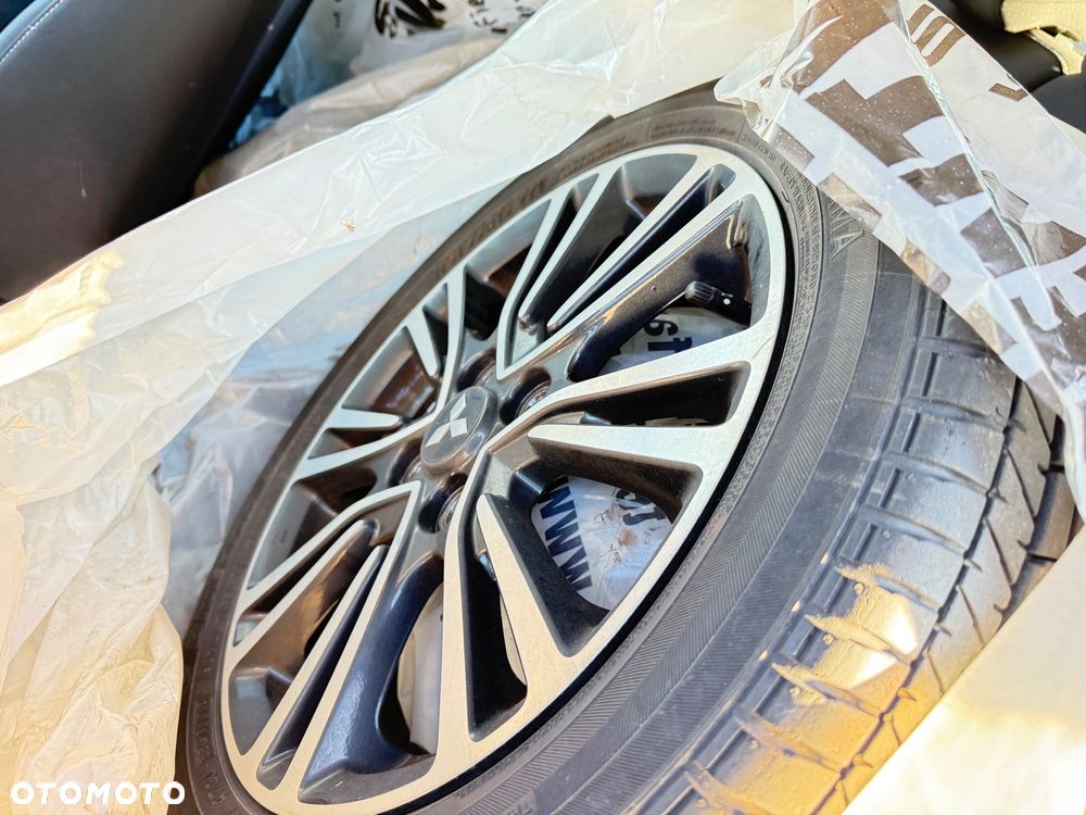 Mitsubishi Space Star 1.2 AS&G Intense - 8