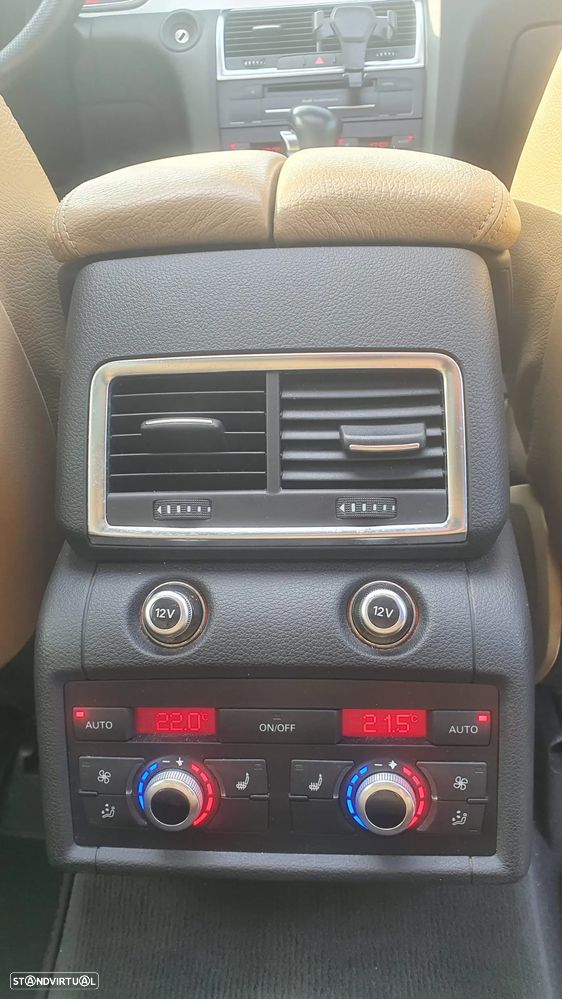 Audi Q7 4.2 V8 TDi quattro Tiptronic - 34