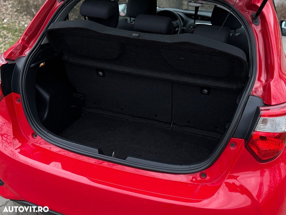 Toyota Yaris 1.5 VVT-i Team Deutschland - 20