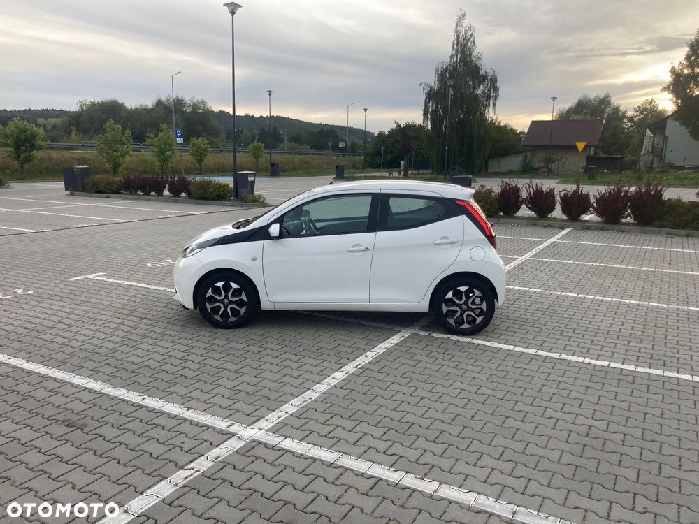 Toyota Aygo x-play Edition S+ - 4
