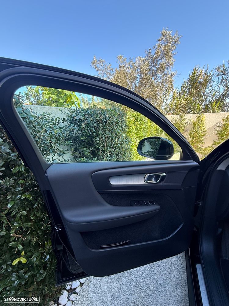 Volvo XC 40 1.5 T5 PHEV Momentum Plus - 5