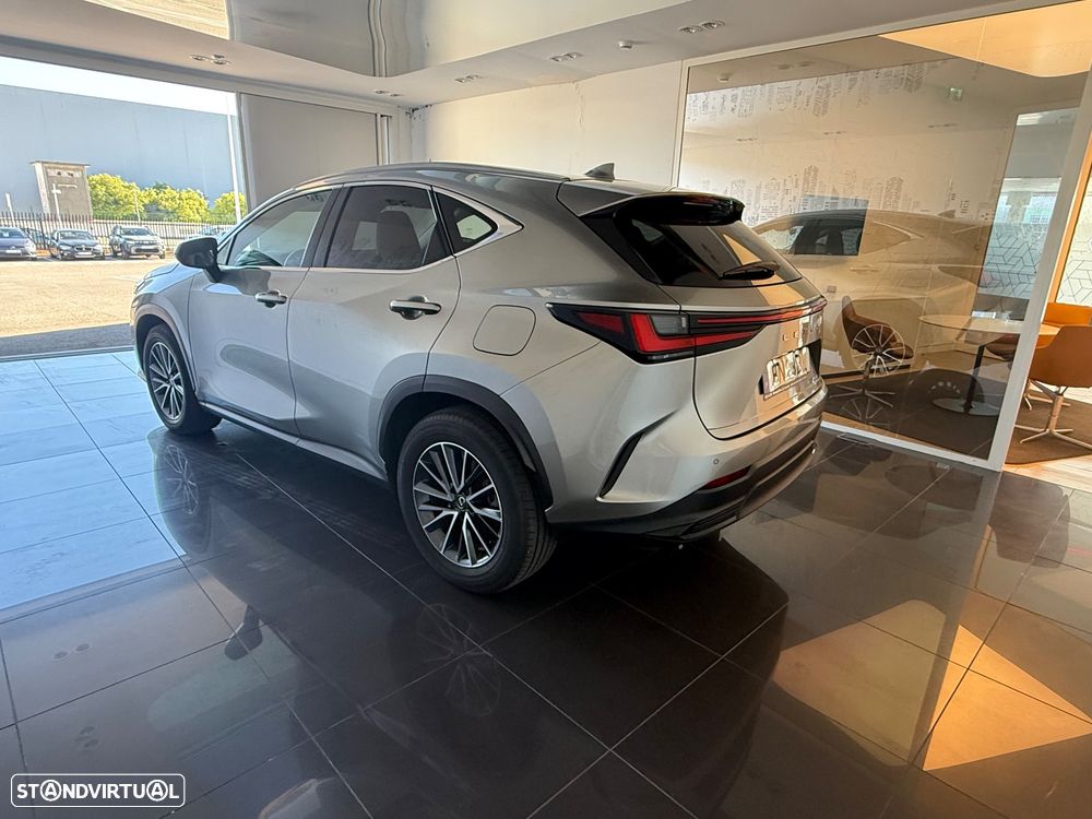 Lexus NX 450h+ Executive Plus - 6