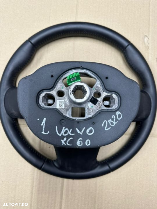 Volan piele cu comenzi VOLVO XC60 an 2019-2020 cu mic defect optic - 5
