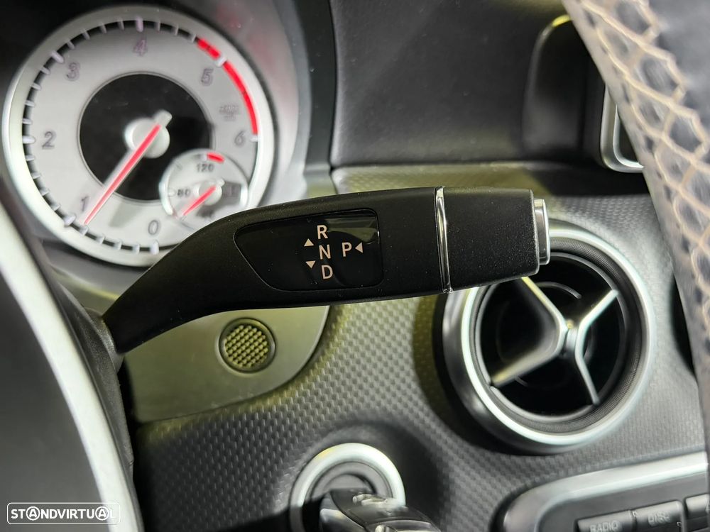 Mercedes-Benz A 180 CDI 7G DCT - 16