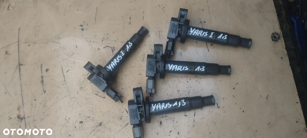 toyota yarisI 1,0 vvti cewka zapłonowa 1,3 aygo 1KR  YARIS II - 4
