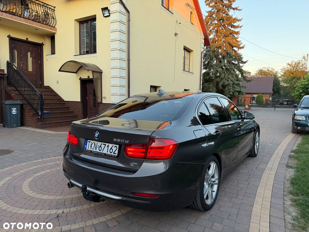 BMW Seria 3 320d Efficient Dynamic Edition Modern Line - 16