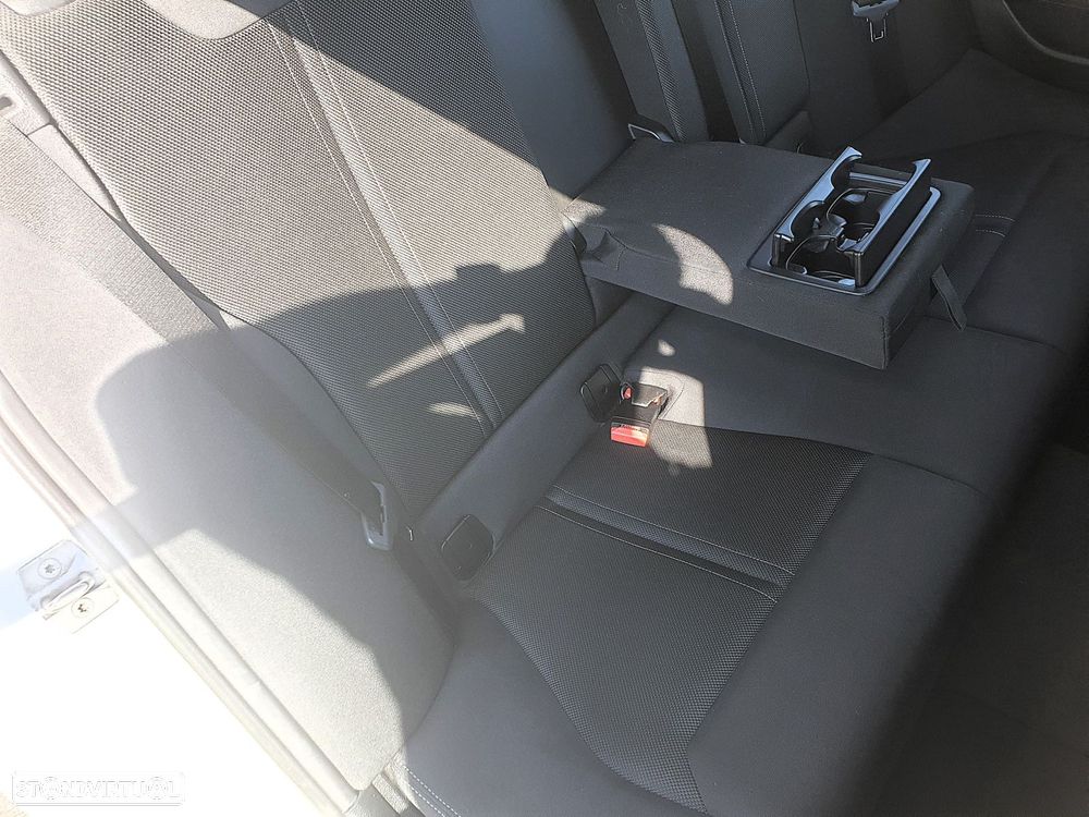 BMW 116 d EfficientDynamics Edition Sport Line - 33