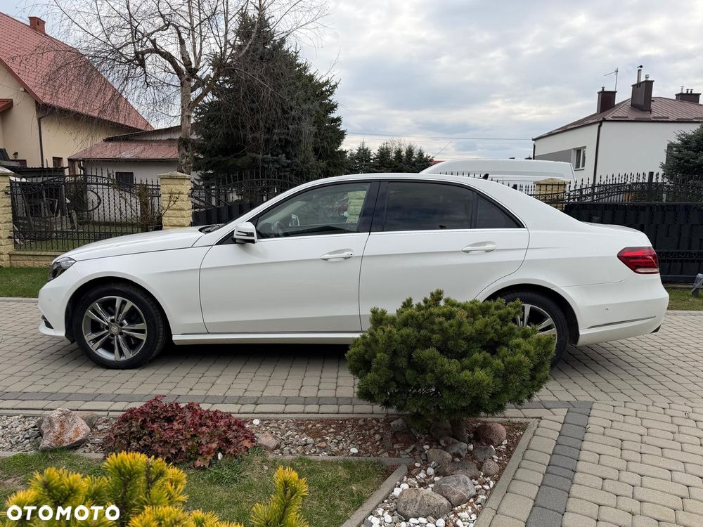 Mercedes-Benz Klasa E 220 BlueTEC 4-Matic Classic - 5