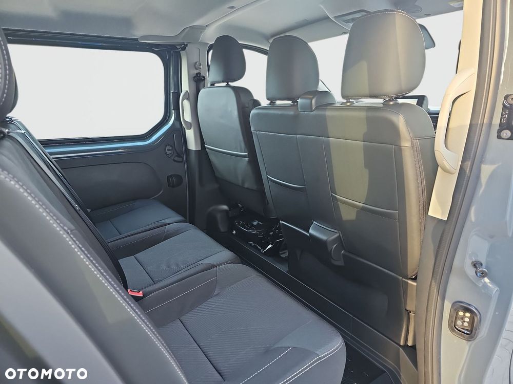 Renault Trafic - 14