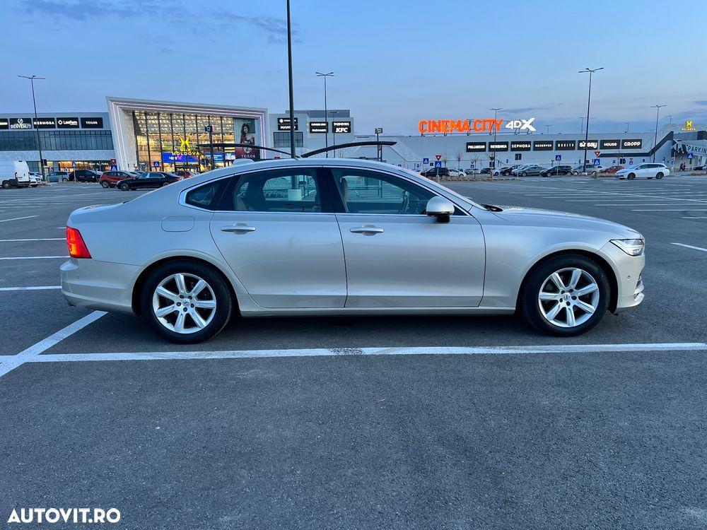 Volvo S90 D4 Geartronic Momentum Pro - 4