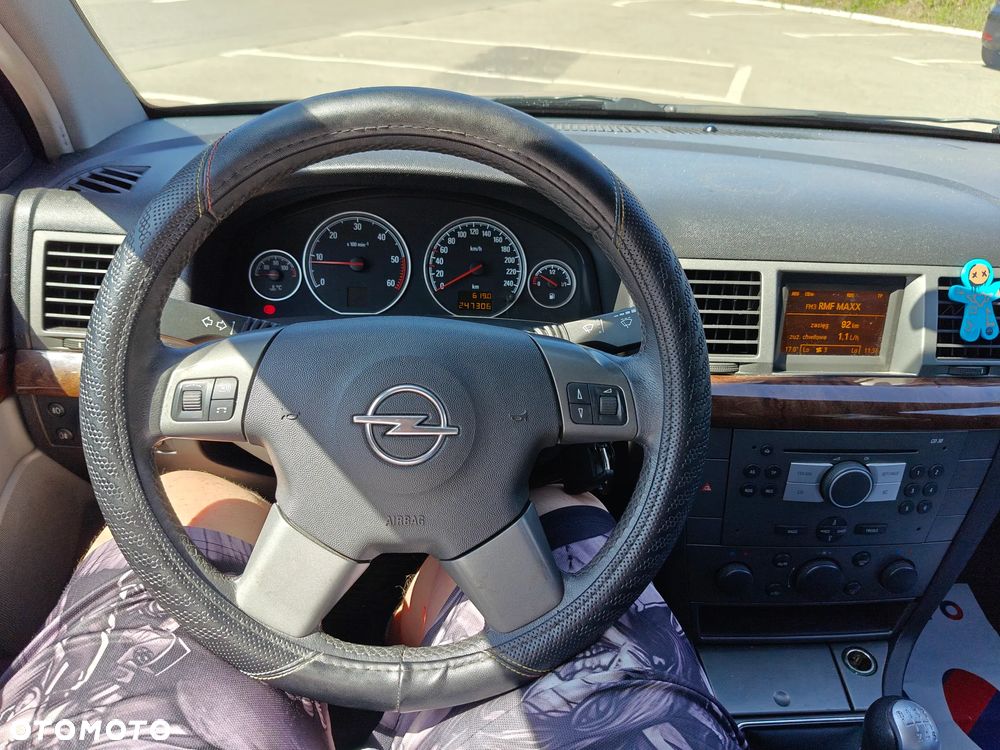 Opel Vectra 1.9 CDTI - 19