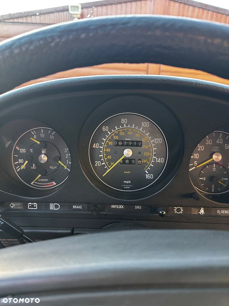 Mercedes-Benz SL - 15