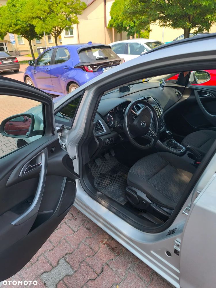 Opel Astra 1.4 T Sport - 21