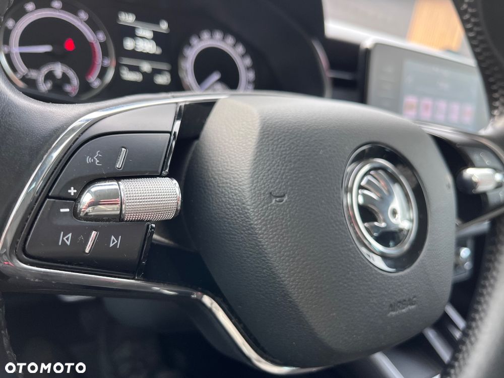 Skoda Scala 1.0 TSI Style DSG - 39