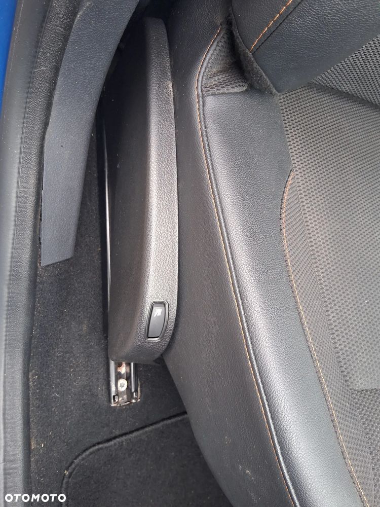 Dacia Lodgy TCe 115 Stepway - 16