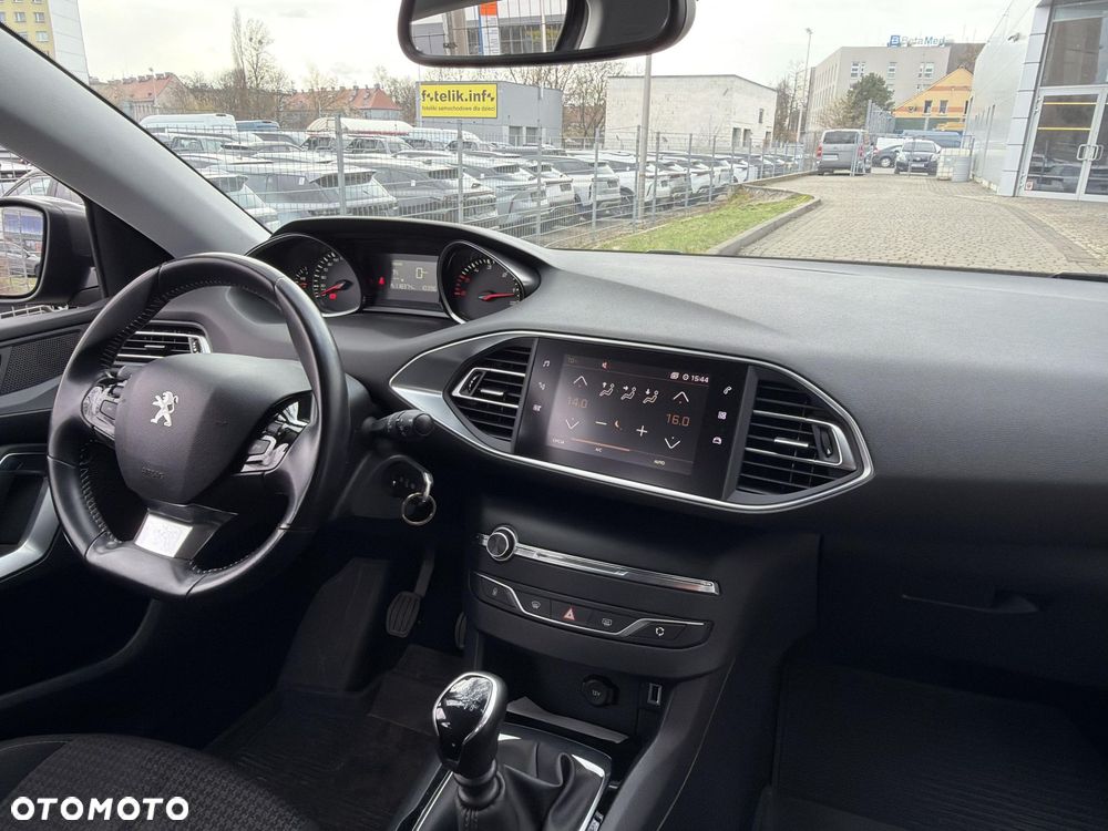 Peugeot 308 - 21