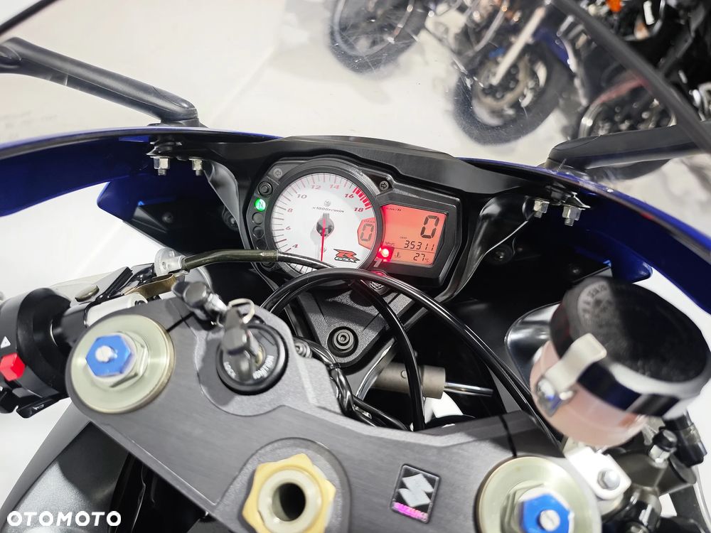 Suzuki GSX-R - 5