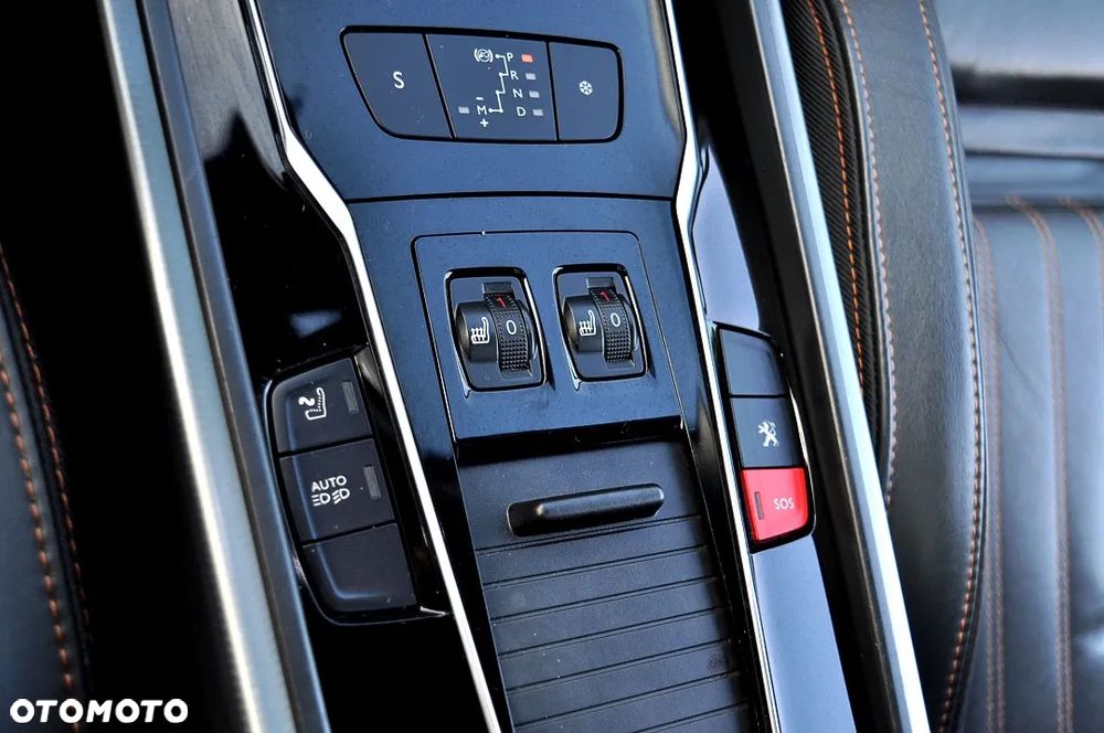 Peugeot 508 RXH BlueHDi 180 EAT6 Stop&Start - 34