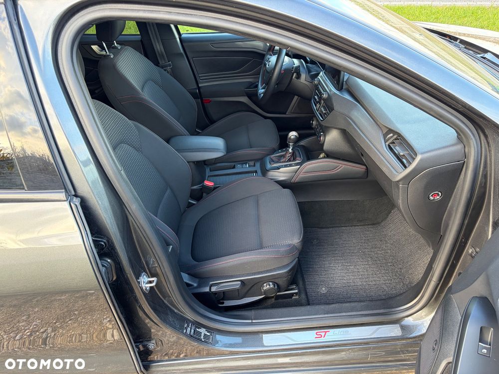 Ford Focus - 12