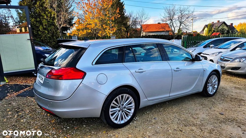 Opel Insignia 1.4 T Cosmo S&S - 10