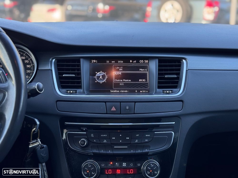 Peugeot 508 SW e-HDi FAP 110 EGS6 Active - 12
