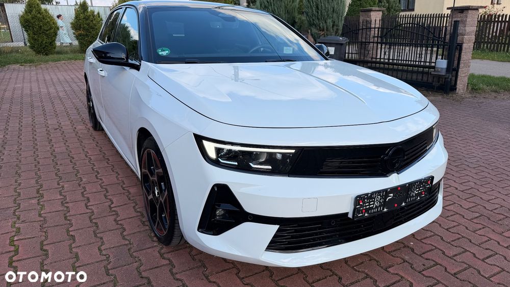 Opel Astra 1.6 T Plug-in Hybrid GS - 10