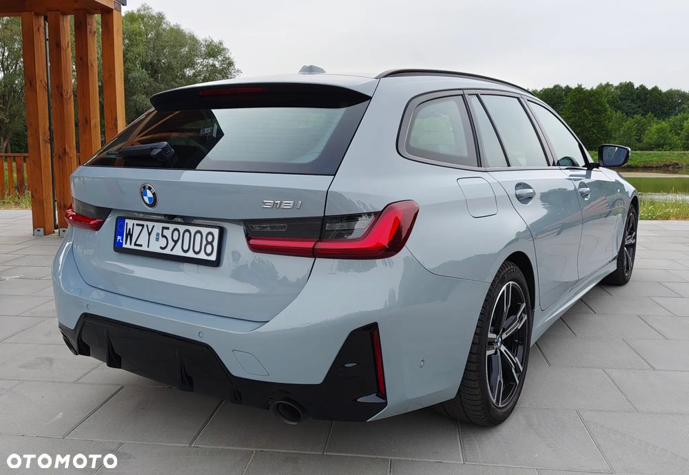 BMW Seria 3 318i M Sport - 5